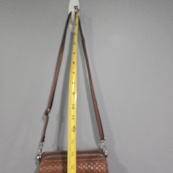 🐢 Vera Bradley Leather RFID All In One Shoulder Or Crossbody Compact Bag. - Picture 6 of 17